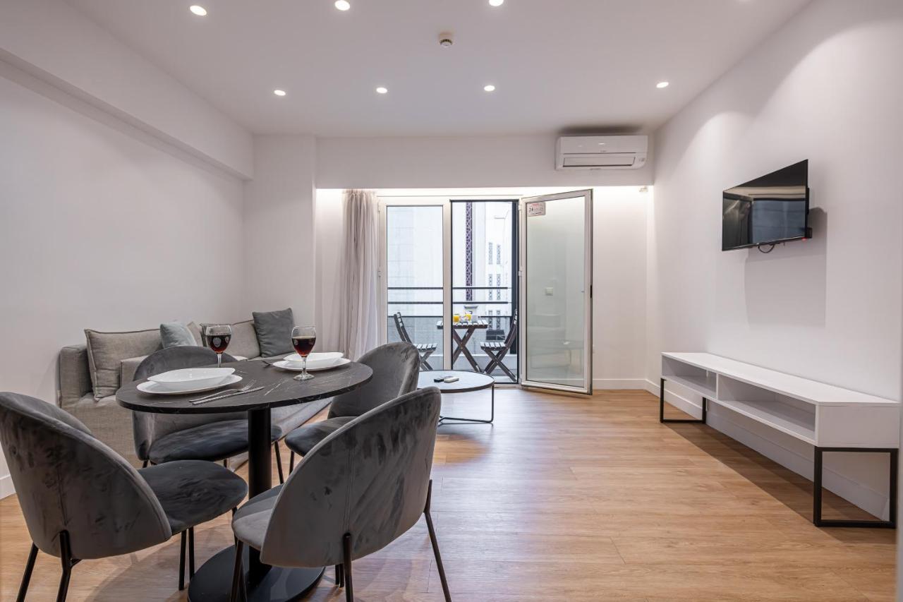 אתונה Kriel Suites By Liv Homes מראה חיצוני תמונה