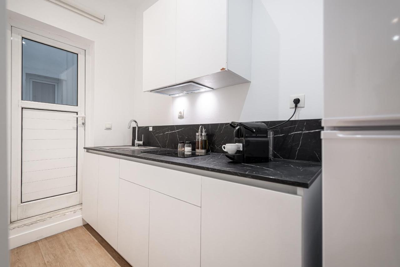 אתונה Kriel Suites By Liv Homes מראה חיצוני תמונה