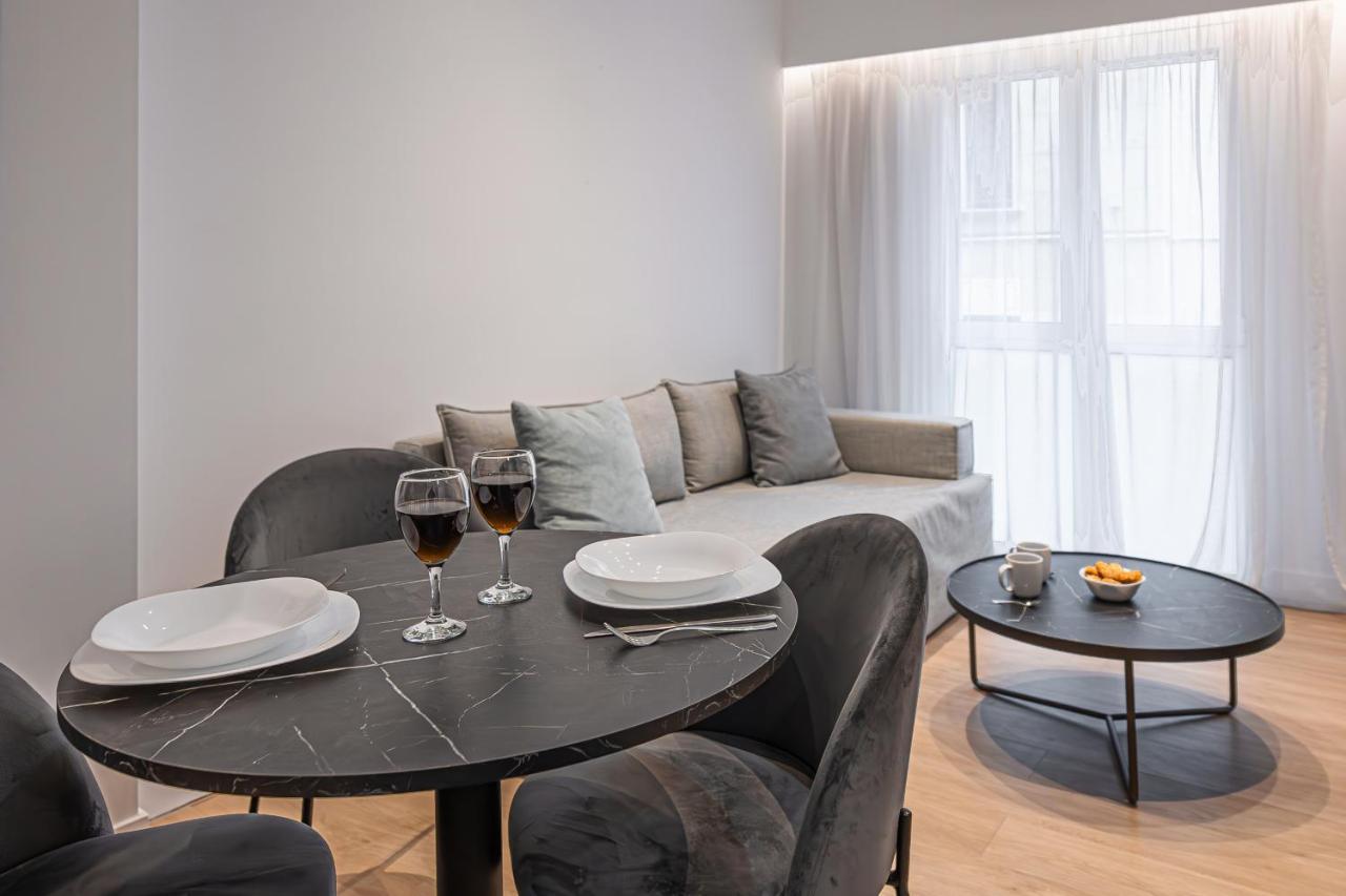 אתונה Kriel Suites By Liv Homes מראה חיצוני תמונה